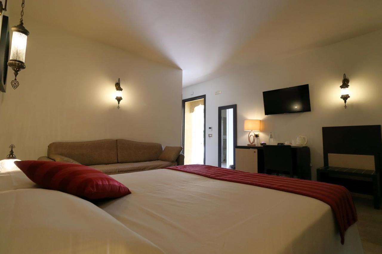 Riad Comfort Rooms San Vito Lo Capo Exteriör bild