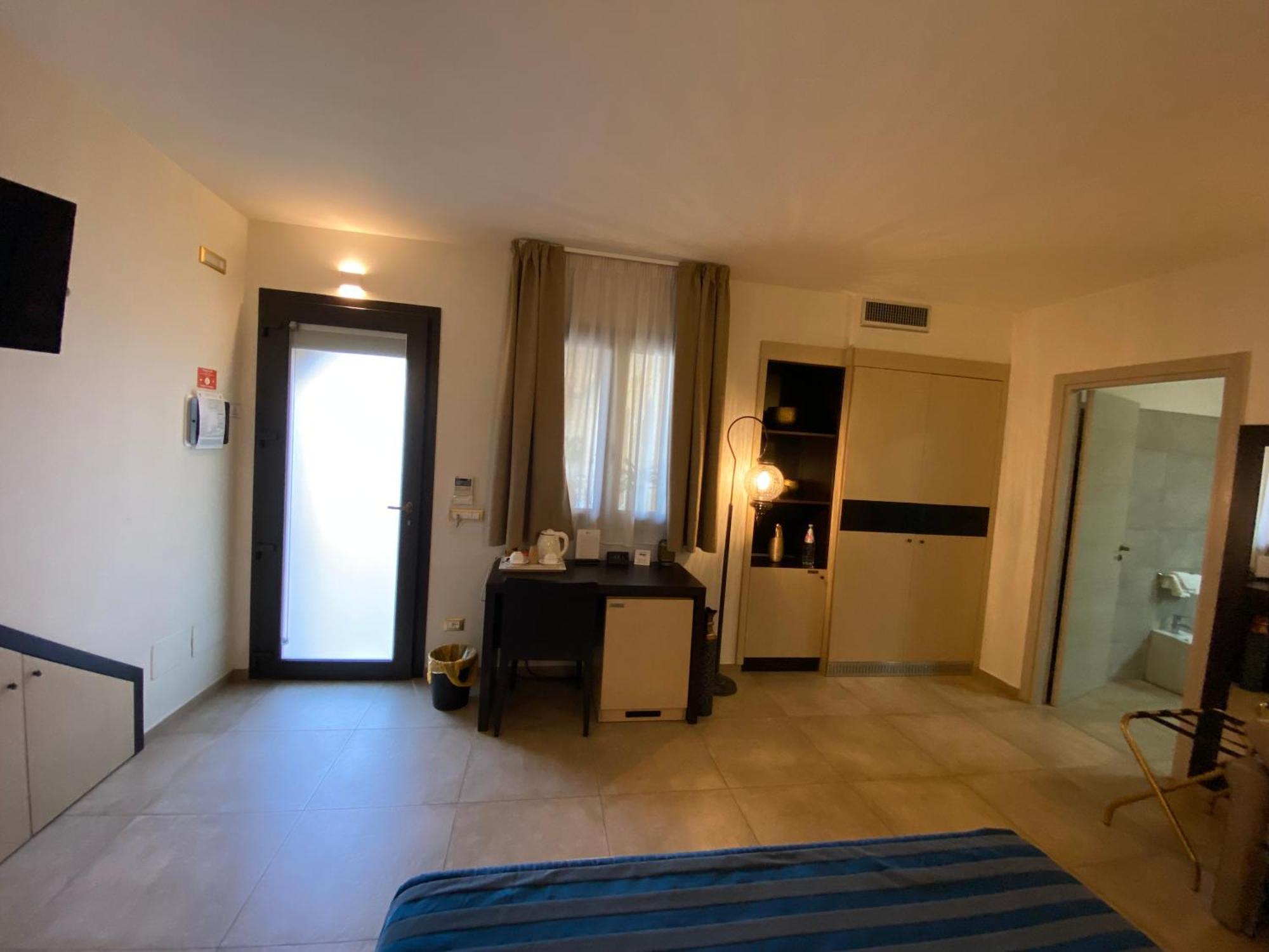 Riad Comfort Rooms San Vito Lo Capo Exteriör bild
